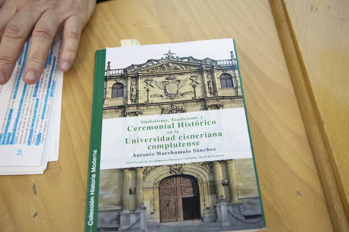 Presentación libro `Simbolismo, tradiciones y Ceremonial Histórico en la Universidad cisneriana complutense¿