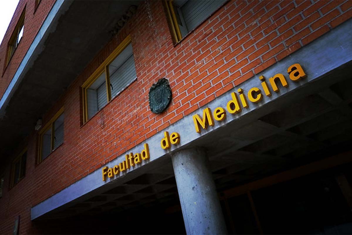 La Facultad de Medicina de la UAH recibe el sello internacional de Calidad de la World Federation for Medical Education