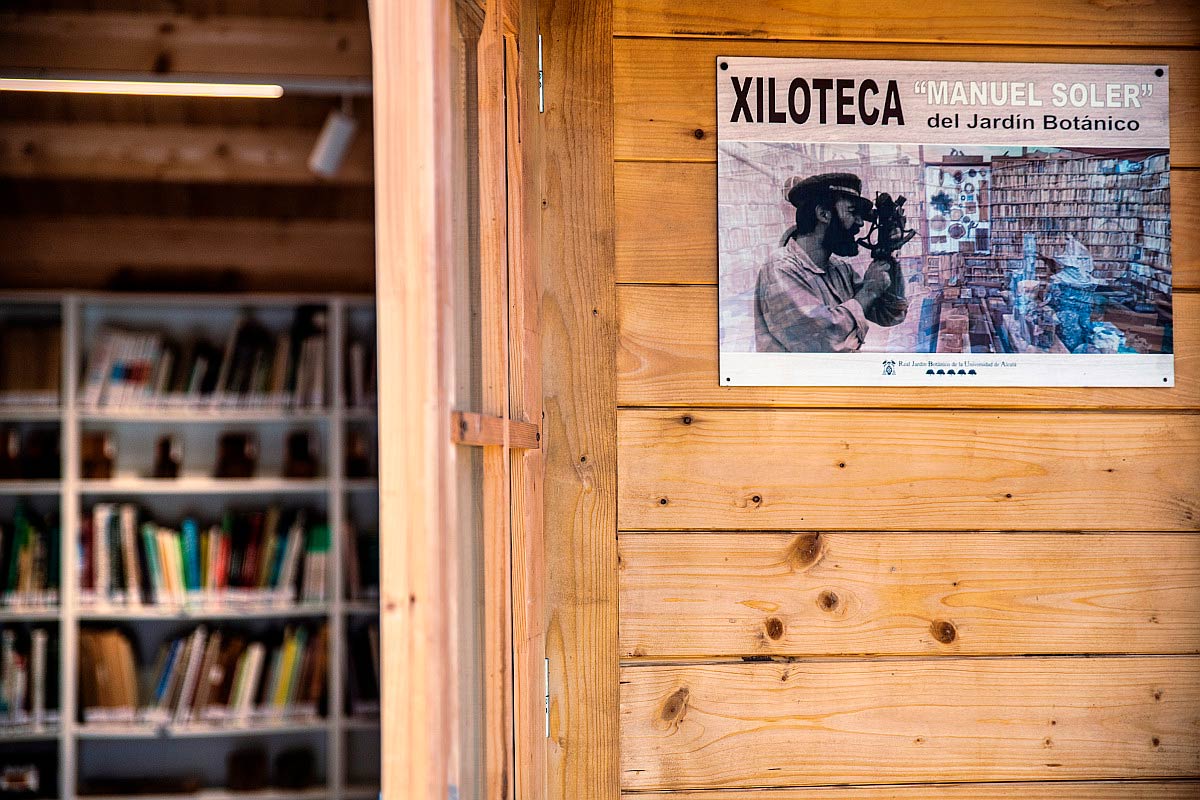 La UAH inaugura la Xiloteca Manuel Soler