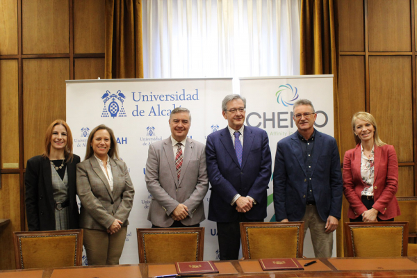 La empresa Química Sintética y la UAH colaborarán en la investigación relacionada con el tratamiento de aguas residuales