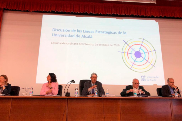 El Claustro de la Universidad de Alcalá reelige al Defensor del Universitario