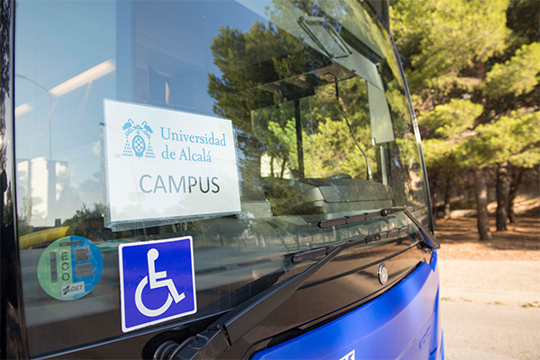 La Universidad de Alcalá refuerza las líneas de transporte público en sus tres campus durante el período de exámenes