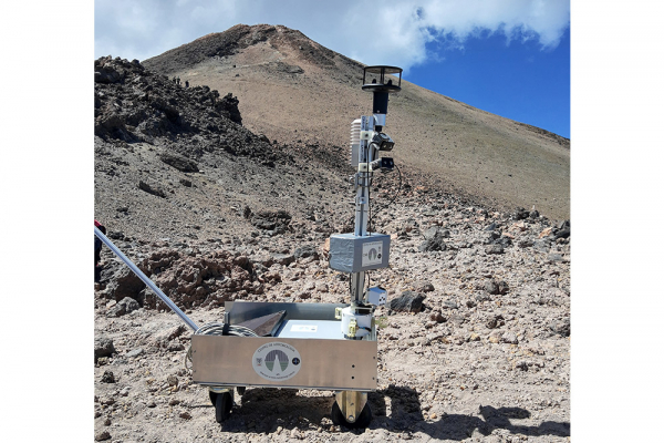 La UAH participa en nuevas pruebas del sensor meteorológico MEDA en el Teide