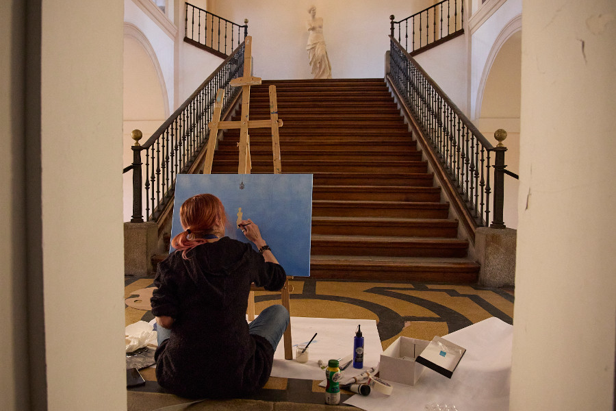 Una veintena de artistas pintó los rincones del patrimonio de la UAH