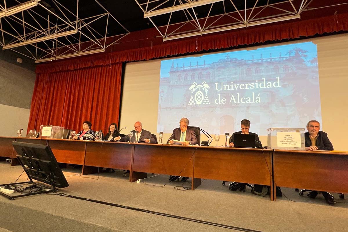 Ayer se constituyó el nuevo Claustro Universitario