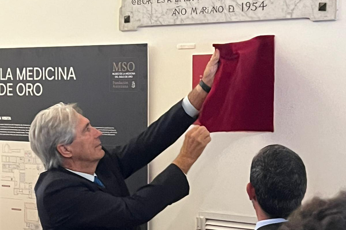 El rector de la Universidad de Alcalá ha inaugurado el Museo de la Medicina del Siglo de Oro de la Fundación Antezana