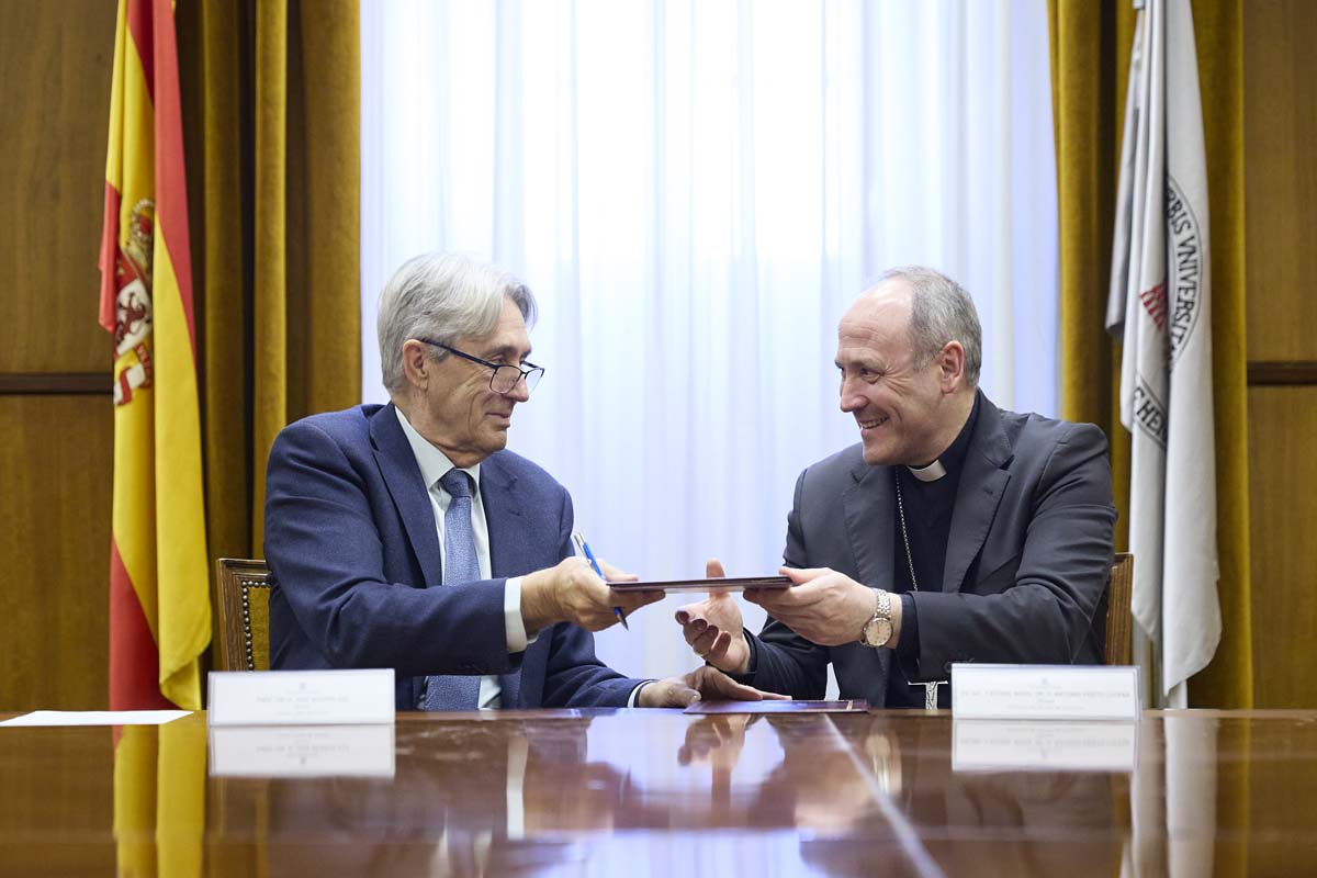 La Universidad de Alcalá y la Diócesis de Alcalá de Henares han renovado su acuerdo de colaboración académica