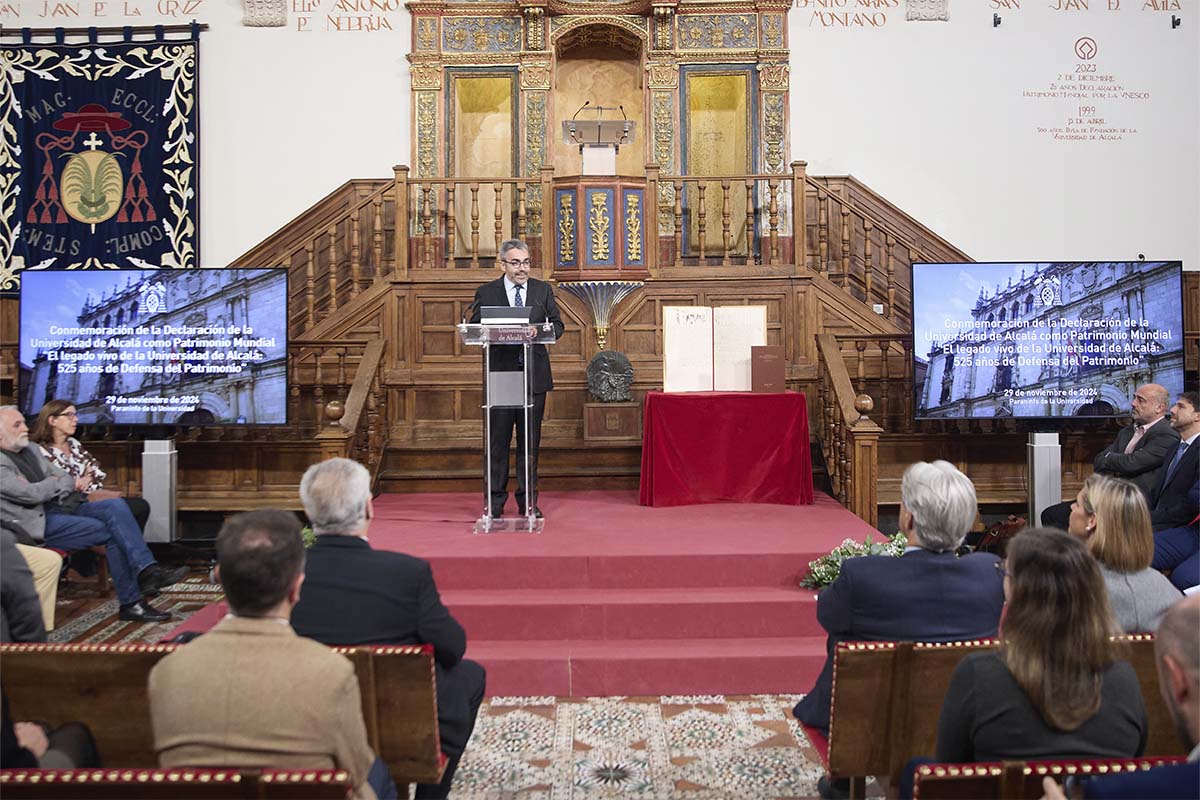 La ciudad de Alcalá de Henares y la máquina del tiempo, conferencia de Jesús García Calero