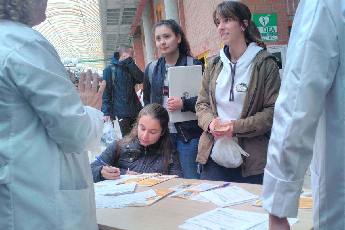 El Tour Médula visita la UAH para fomentar la donación