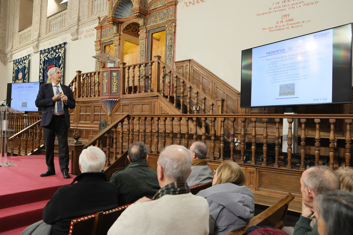 -ConferenciaRector_SocCondueños-(29)