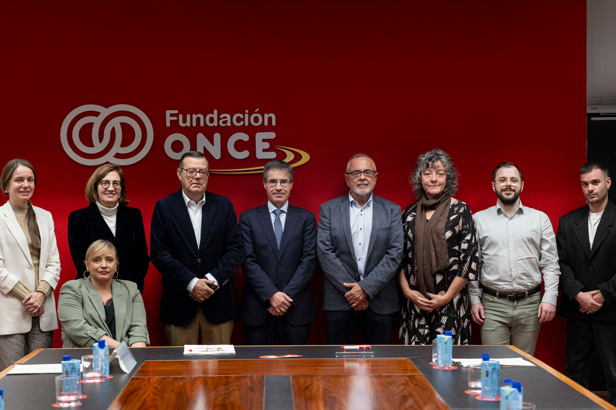 La Universidad de Alcalá y Fundación ONCE se  unen para incrementar la presencia de  universitarios con discapacidad en los campus