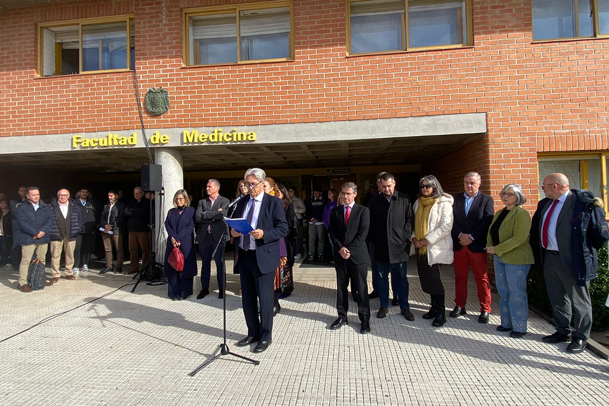 Lectura del comunicado institucional con motivo del 25N