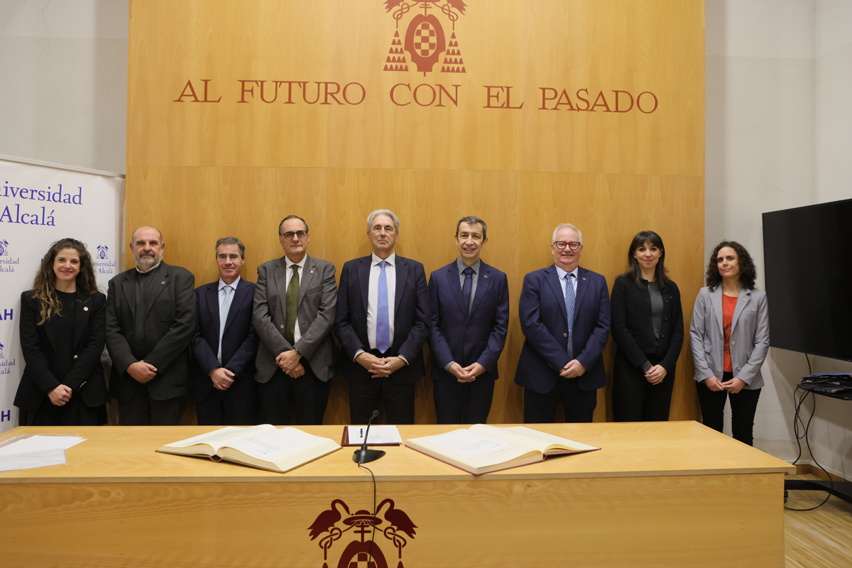 El nuevo director de la Escuela de Arquitectura toma posesión 