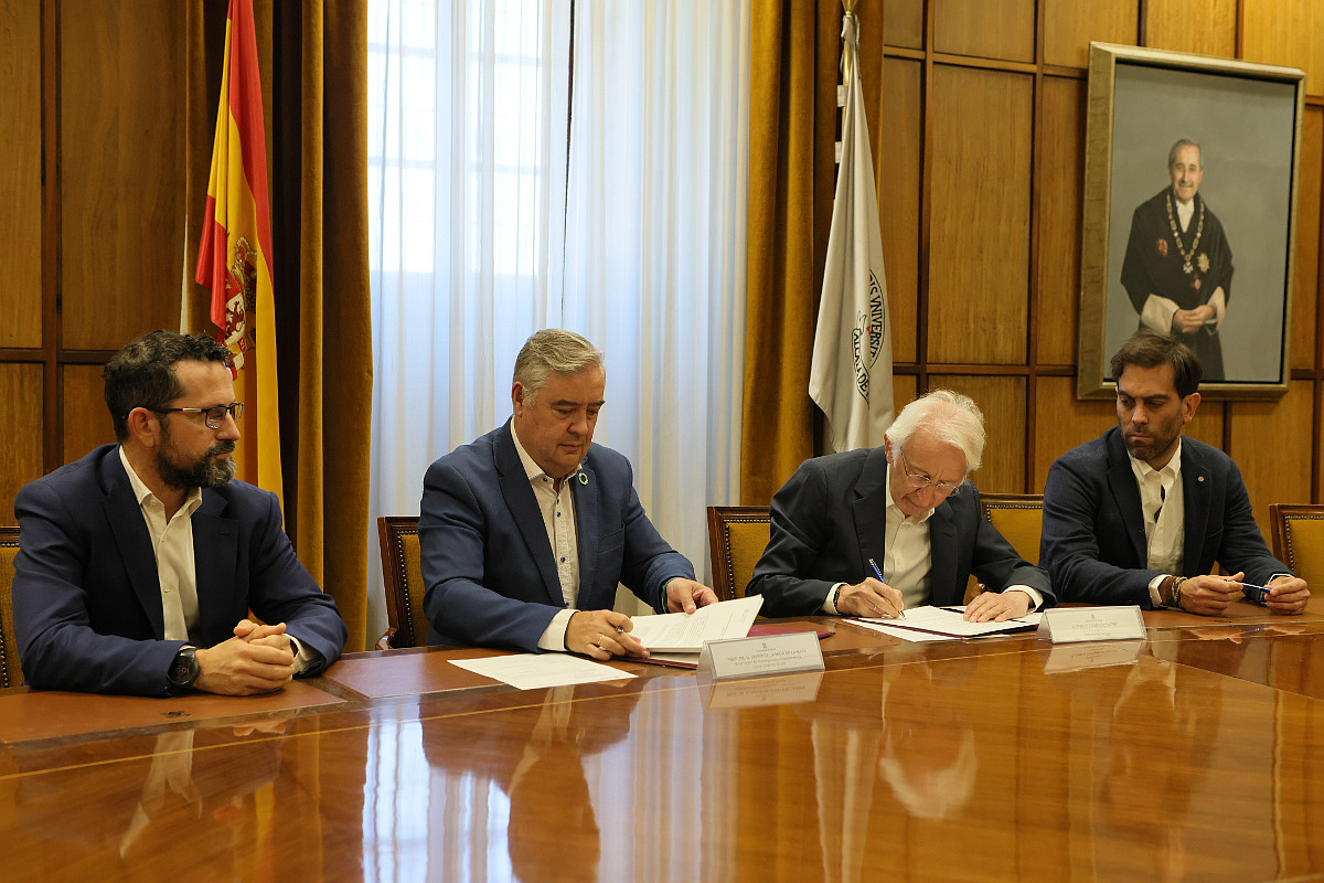 La UAH firma un convenio con Norvento TECHnPower para la creación de una Cátedra que impulse la innovación electrónica