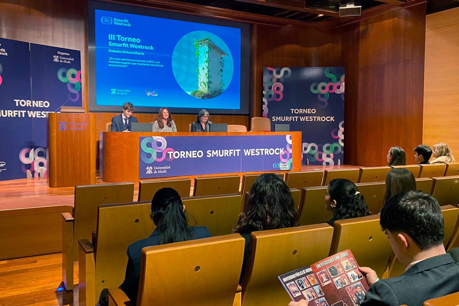 La Universidad de Alcalá organiza el III Torneo de Debate Universitario Smurfit Westrock 