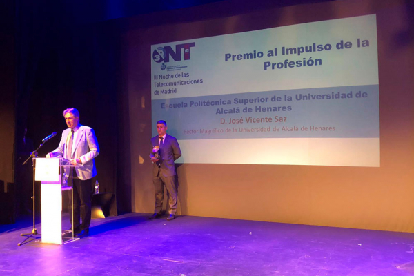 La EPS, galardonada con el Premio al Impulso de la Profesión en la III Noche de las Telecomunicaciones
