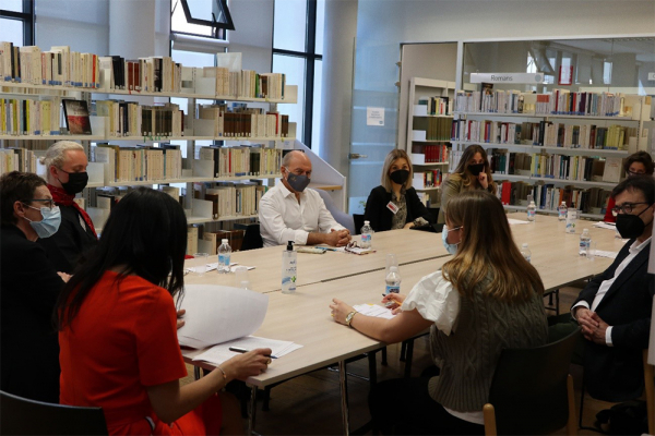 Estudiantes y profesoras de la UAH han participado en la elección del prestigioso premio literario francés Goncourt