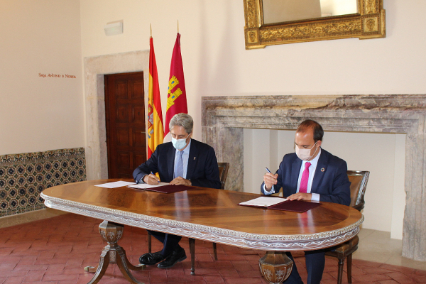 Convenio de colaboración con las Cortes de Castilla-La Mancha para el desarrollo de acciones de investigación y divulgación