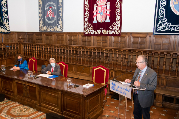 Editorial Universidad de Alcalá presenta el libro 'Covid-19. Un enfoque plural'