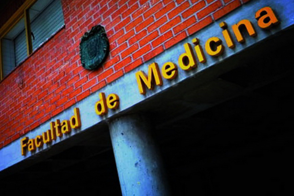 La Facultad de Medicina de la UAH, a la cabeza en horas de prácticas, según el ranking de la Fundación CYD