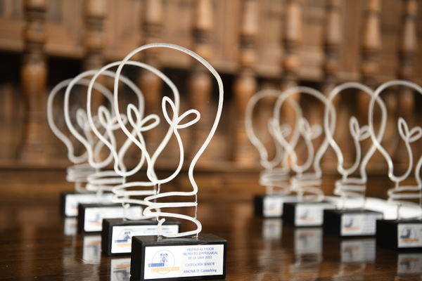 Entregados los I Premios Escuela de Emprendimiento de la Universidad de Alcalá a Emprendedores