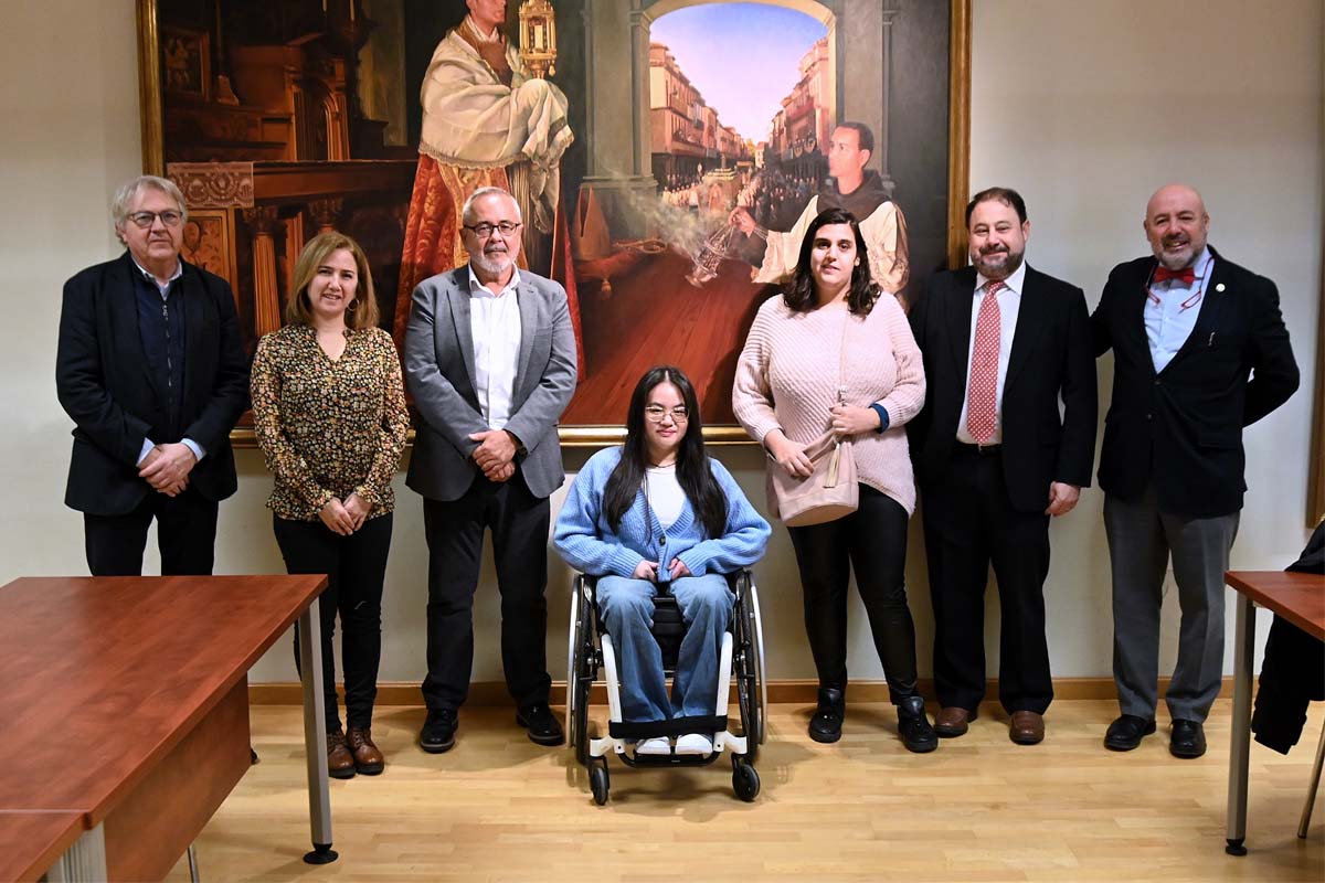 Brother Iberia entrega tres becas a estudiantes de la Universidad de Alcalá con discapacidad funcional