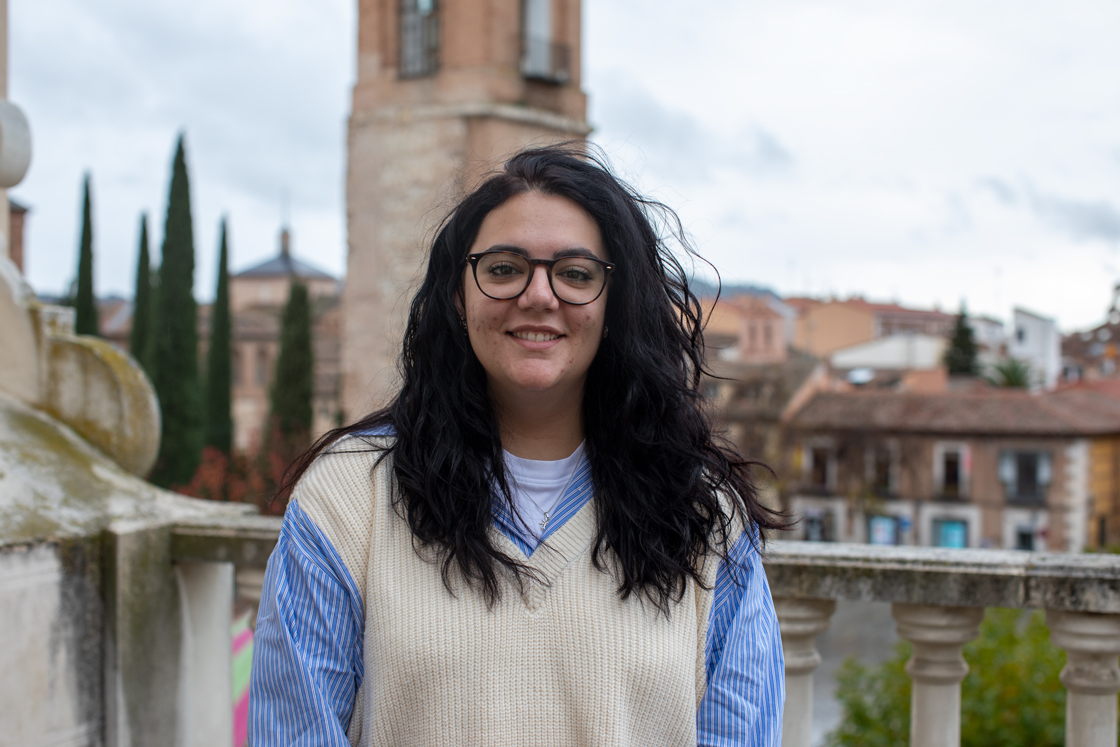 Paula Bueno toma posesión como presidenta del Consejo de Estudiantes